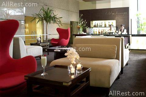 Emporium Suites Hotel 19